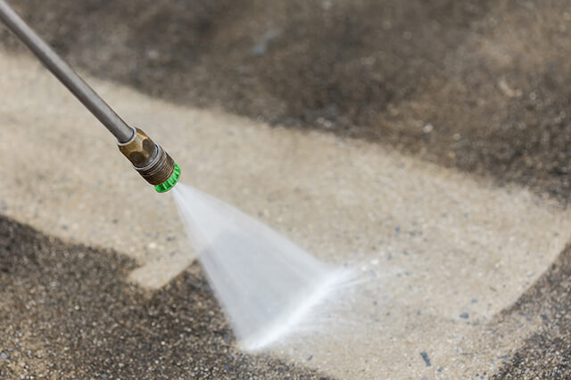 parking lot pressure washing in jacksonville